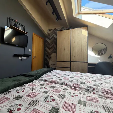 Deluxe Апартамент Банско